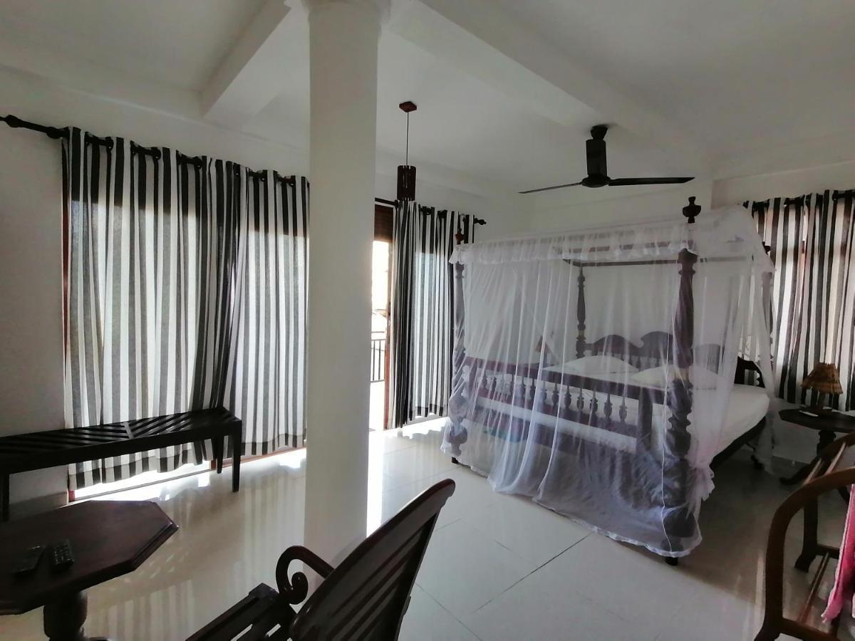 Seaview Deepal Villa Унаватуна Экстерьер фото